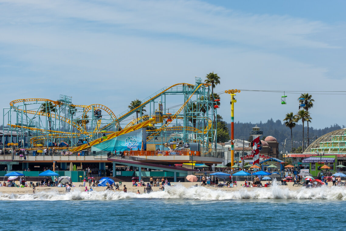 Monterey-Bay_Chardonnay-Boardwalk-View_by-Daniel-Gorostieta_2025.11